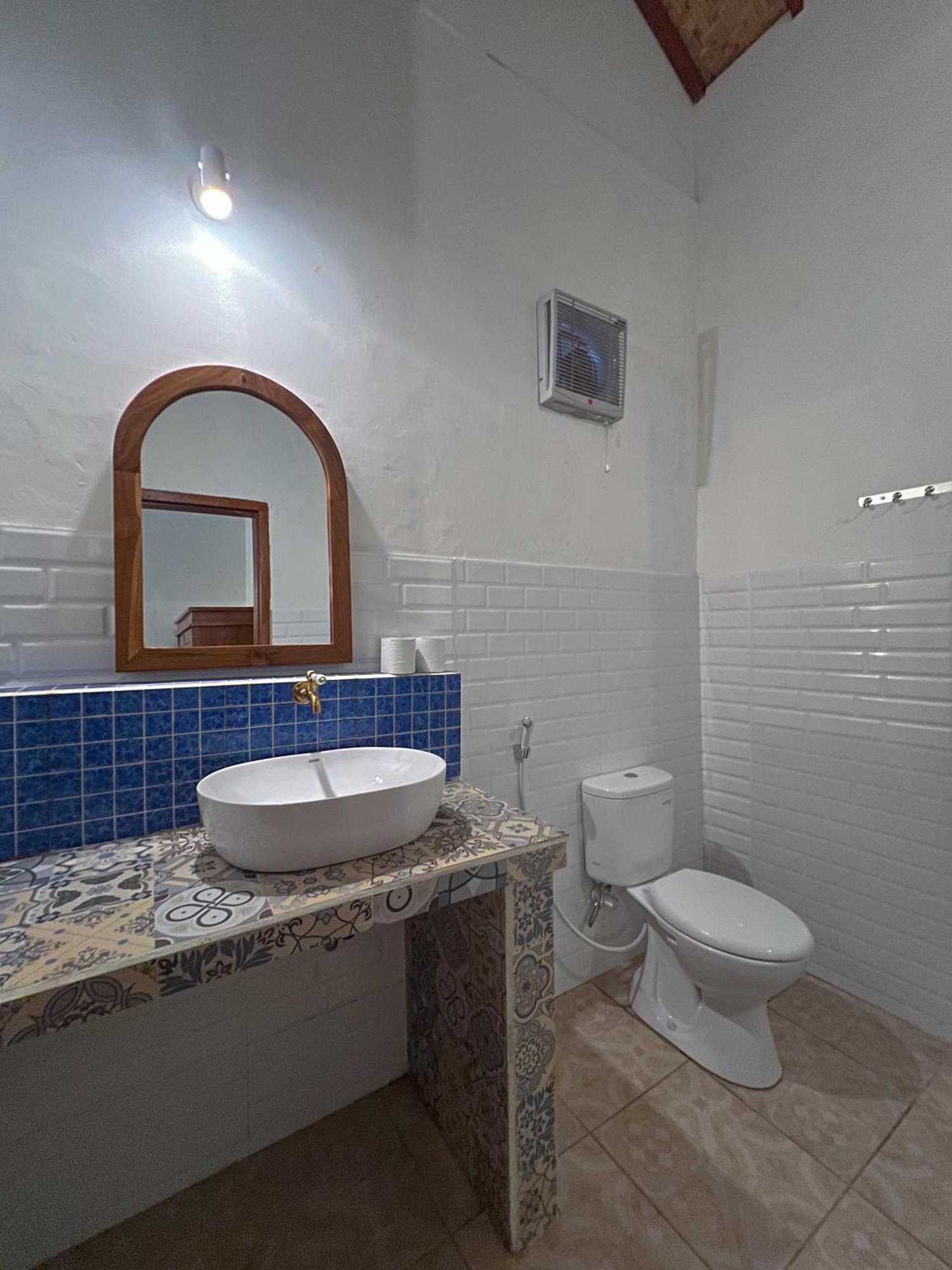 Bae Gili Inn Gili Air Ngoại thất bức ảnh