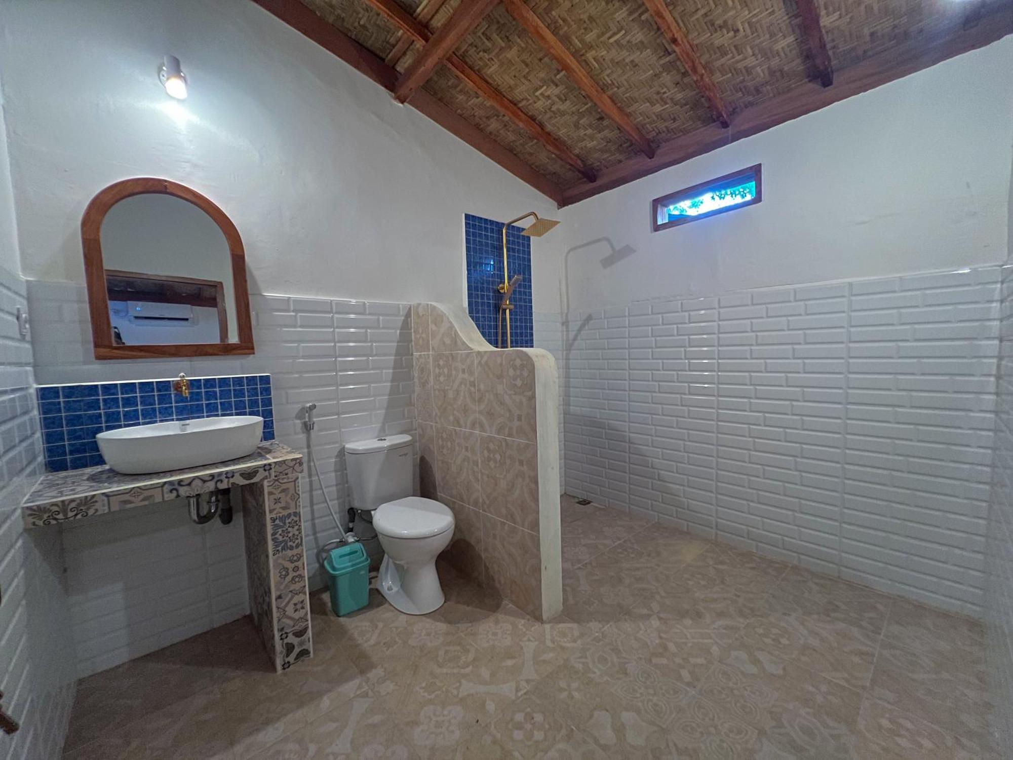Bae Gili Inn Gili Air Ngoại thất bức ảnh